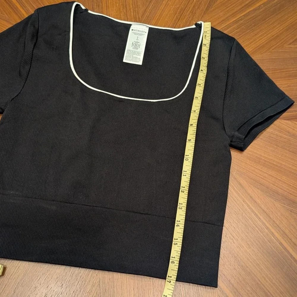 Athleta Crop Top Women Black Like New Ribbed Square Neck White Trim Short Sleeve